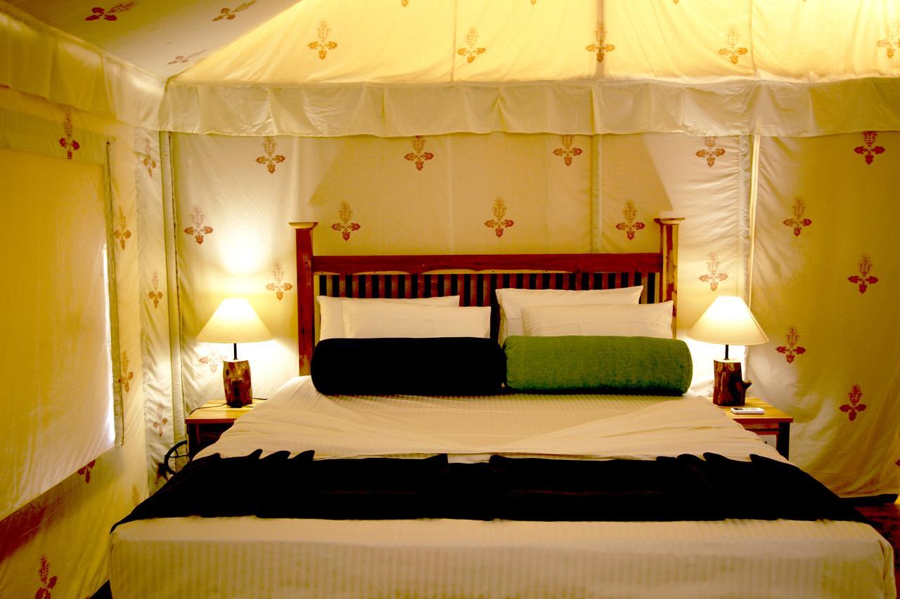 Hotel The Yala Adventure Tissamaharama Esterno foto